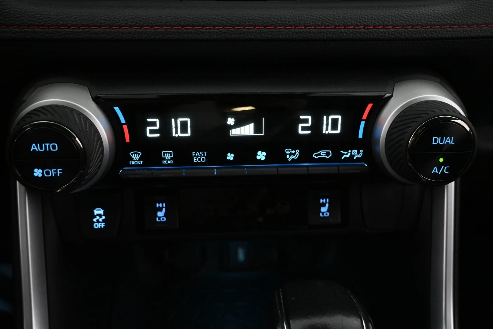 Car Image - 6jFHGJblwe97WWn1fMWNJ7