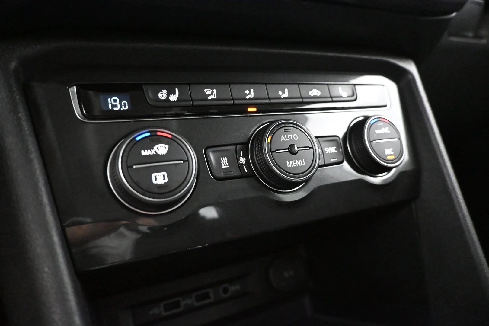 Car Image - 6JkW5QO1r1XLVfQ7uUbVT9