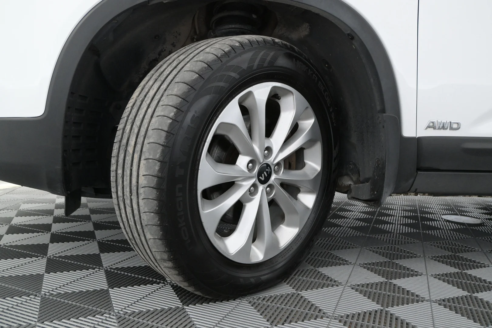 Car Image - 3h01H6DgfGenQhoqGpffEz