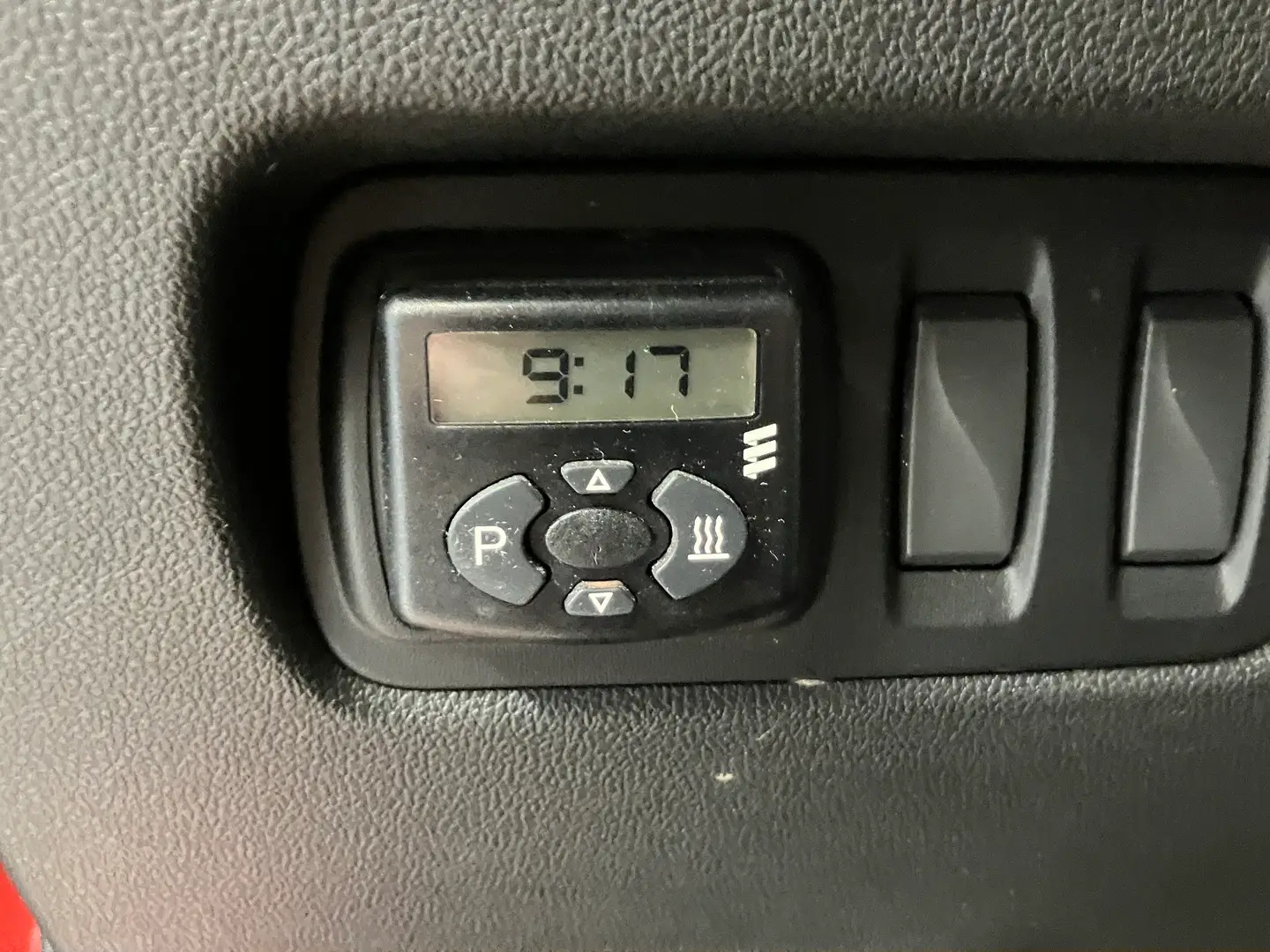 Car Image - 46jN0kBdXzrwwAGIuE90i0