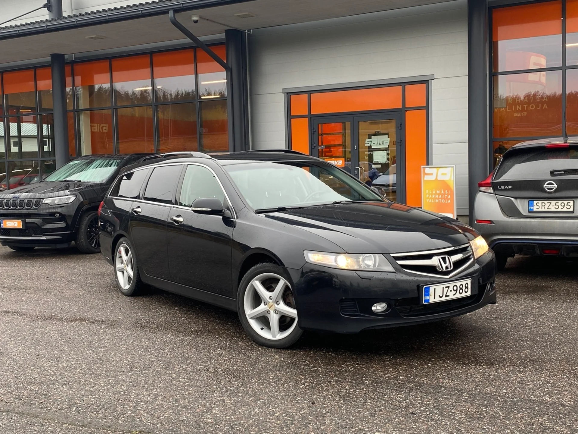 Car Image - 2gTTUHQlQsA3n9BwOhrnO9