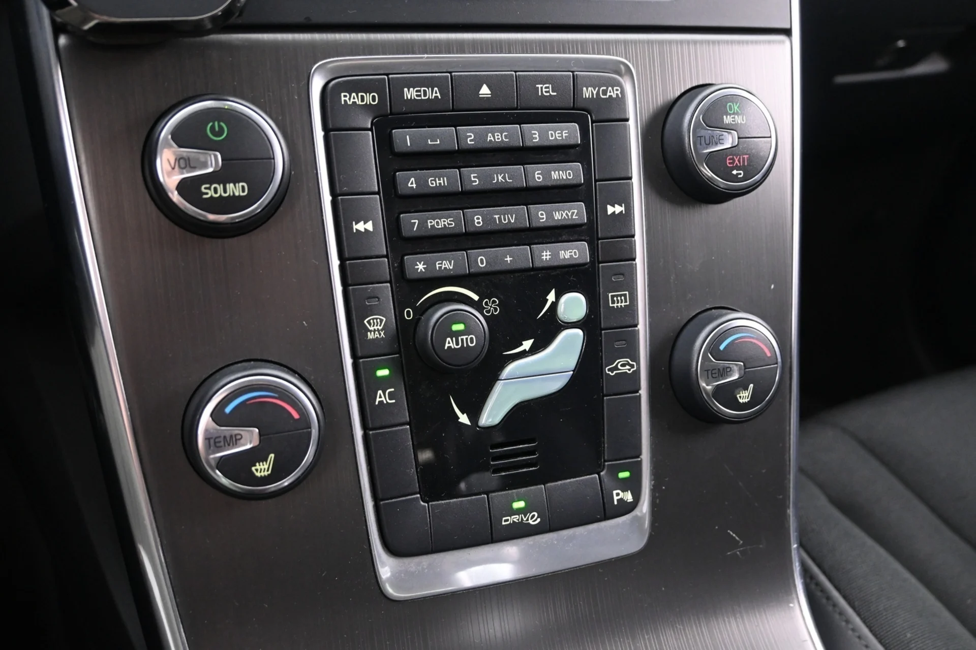 Car Image - 2nhJvPUR0F2ik7XKZ71Ual