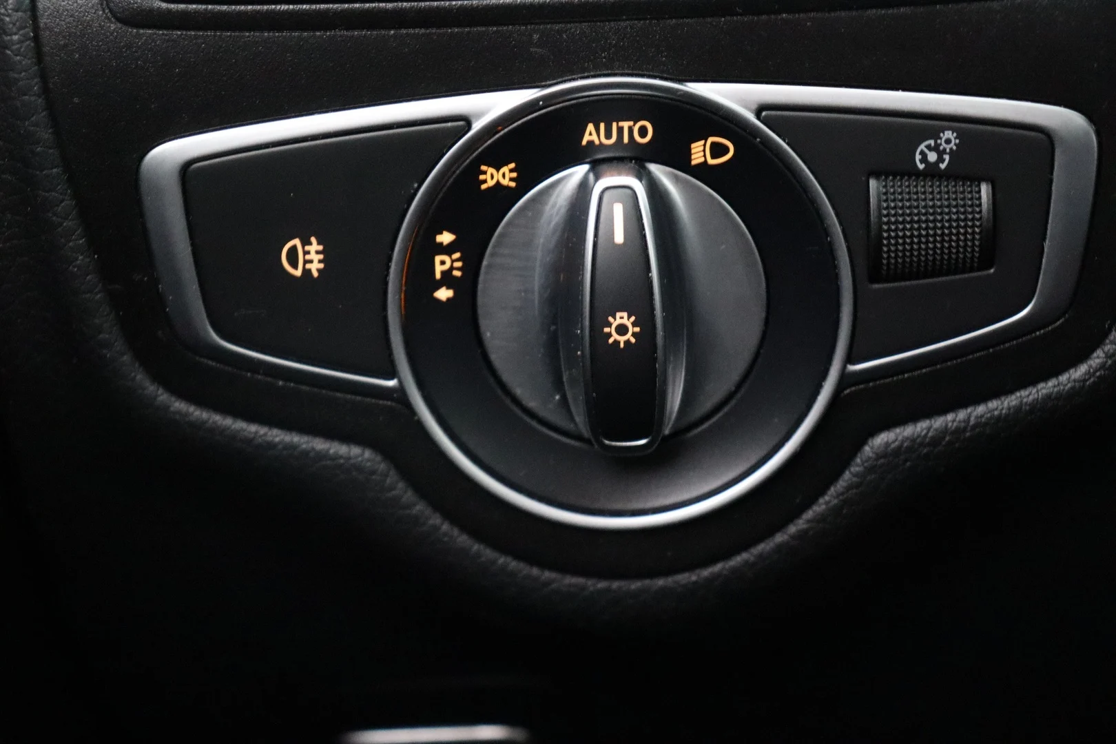Car Image - OvwsuDmTUT99tNMYn9Ogp