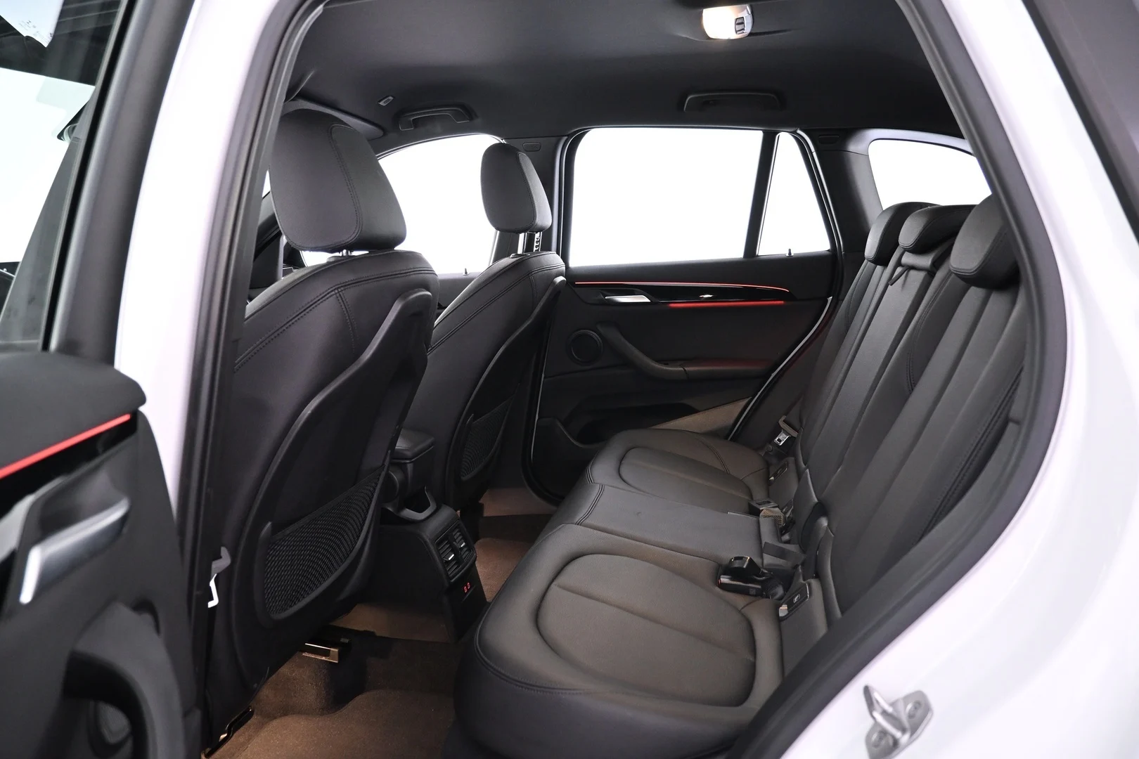 Car Image - 7rhpoDYfZzzzIveSo63dBo