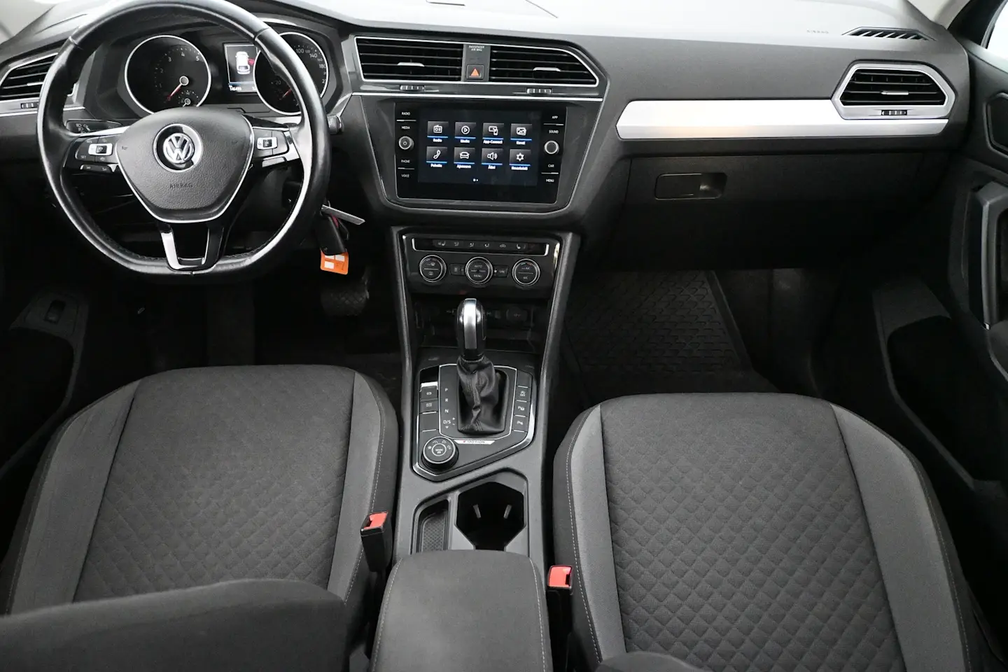 Car Image - 3JytaIFGS3l8OCvm64HvLS