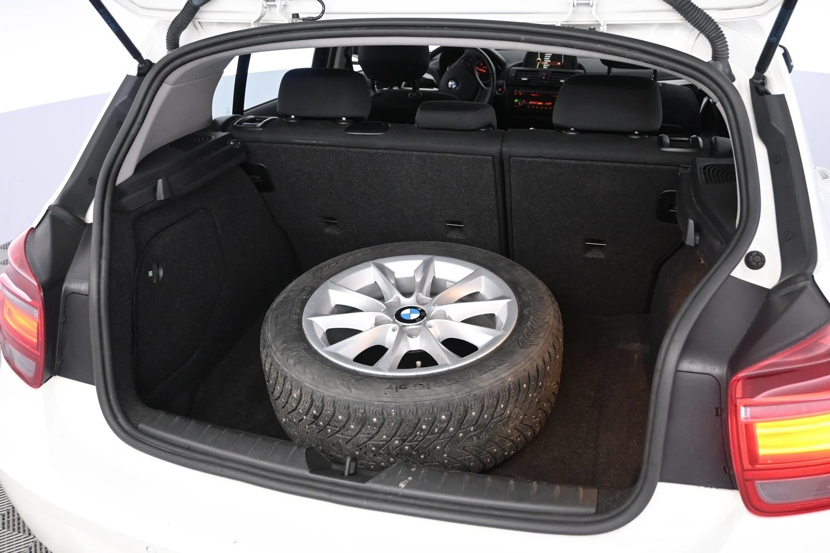 Car Image - 1gTUjwqCYpQvPgcGnSyPir