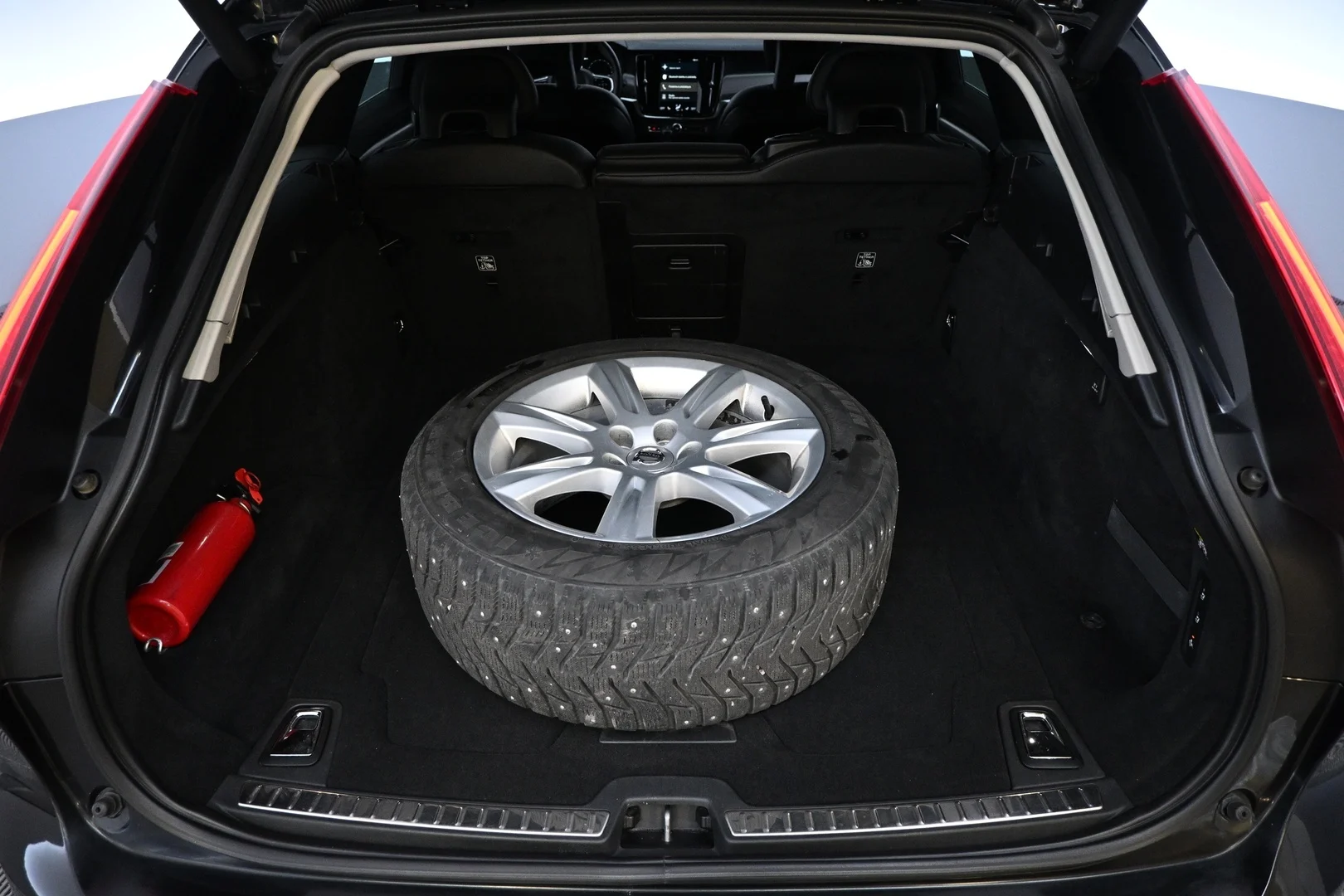 Car Image - 1LMlM5qto7JRJ9vha5BkWS