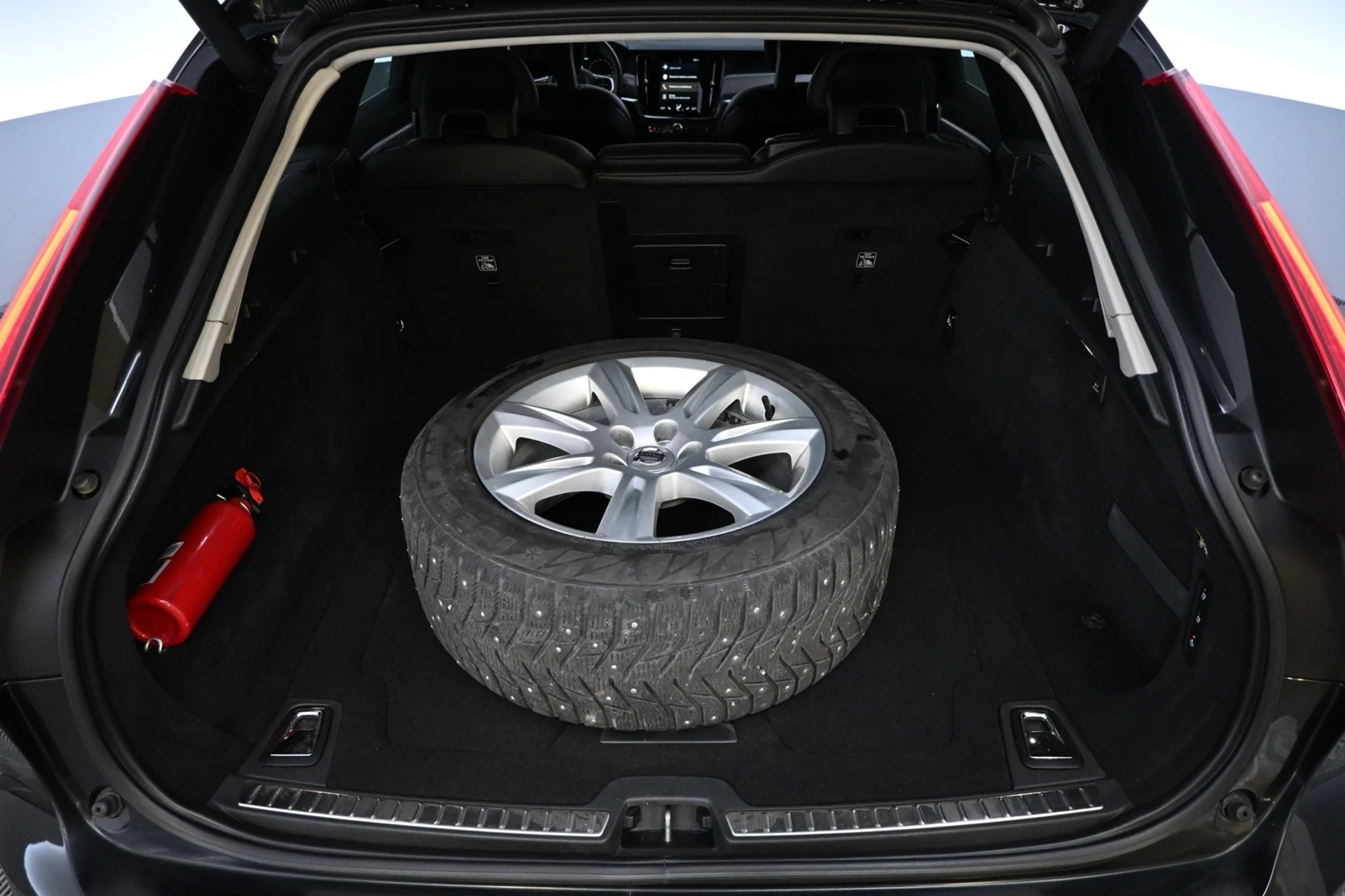 Car Image - 1LMlM5qto7JRJ9vha5BkWS