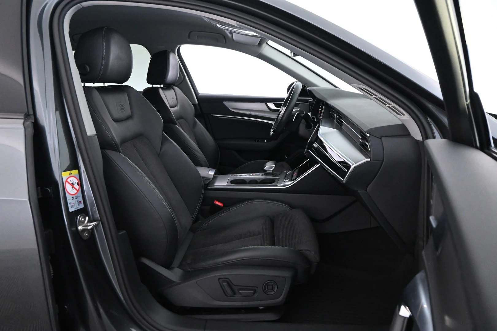 Car Image - 6IKm2cX4jybm5u0HHEFy8t