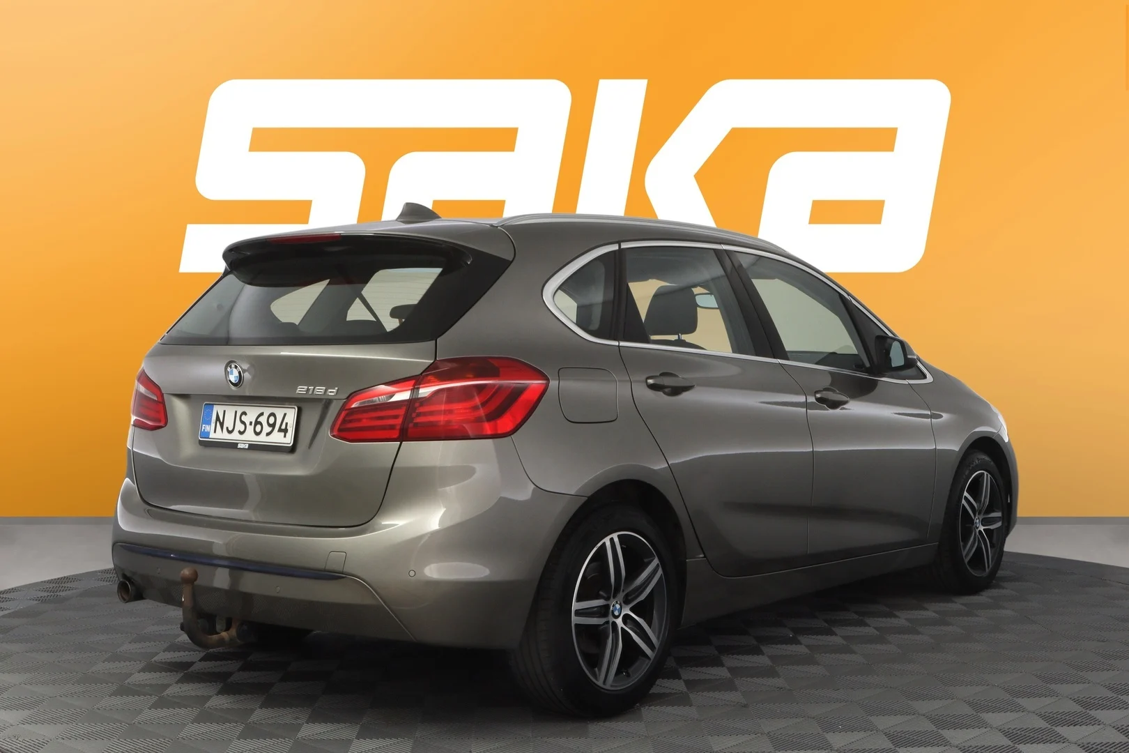 Car Image - 5U9jrrJv3mzmF4vkOO1ZXp