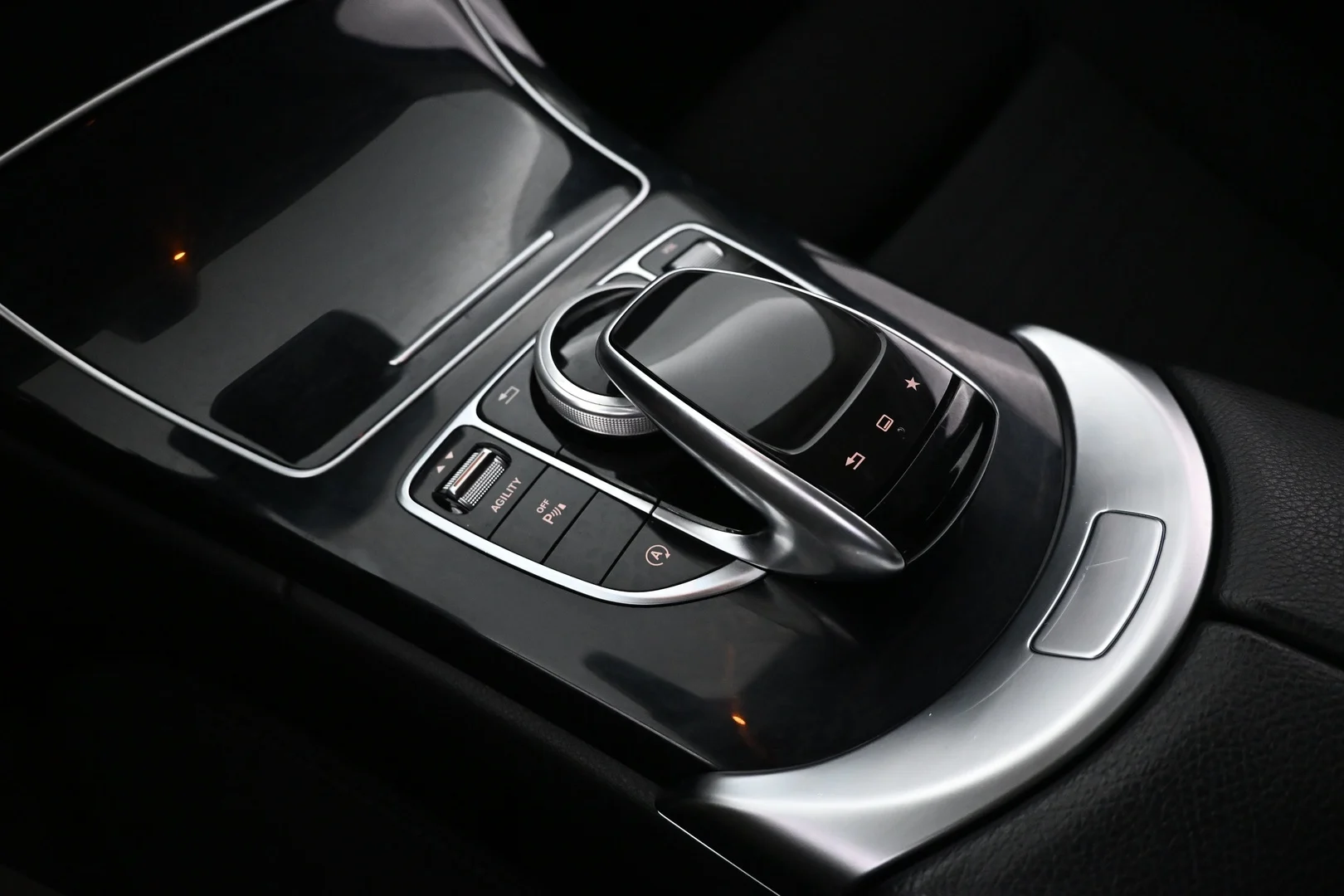 Car Image - 3mkUMUJDu2wwFNyeVpE6BA