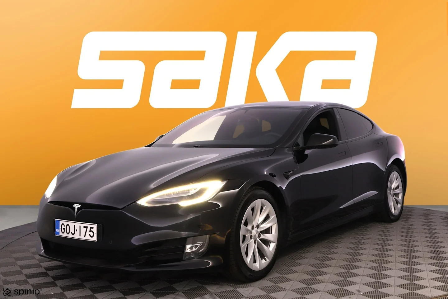 Car Image - 5LjNWqnC8HcoyzKTKqEe6X