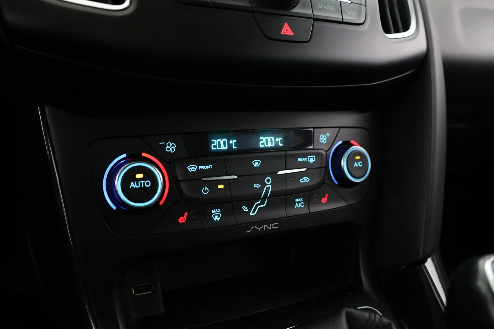 Car Image - 2W5QGv9oSNmCoGiWUTURFO