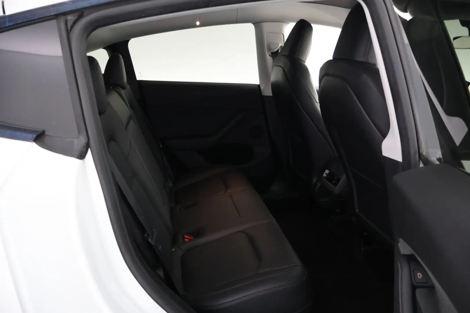Car Image - PpAfKviyL4AL81ehjDYDn