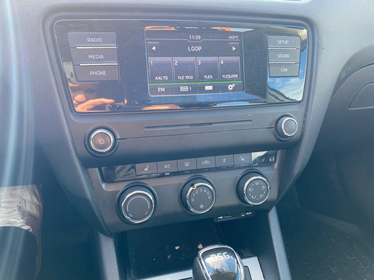 Car Image - MvOySHTVzEXavXrdJrjCp