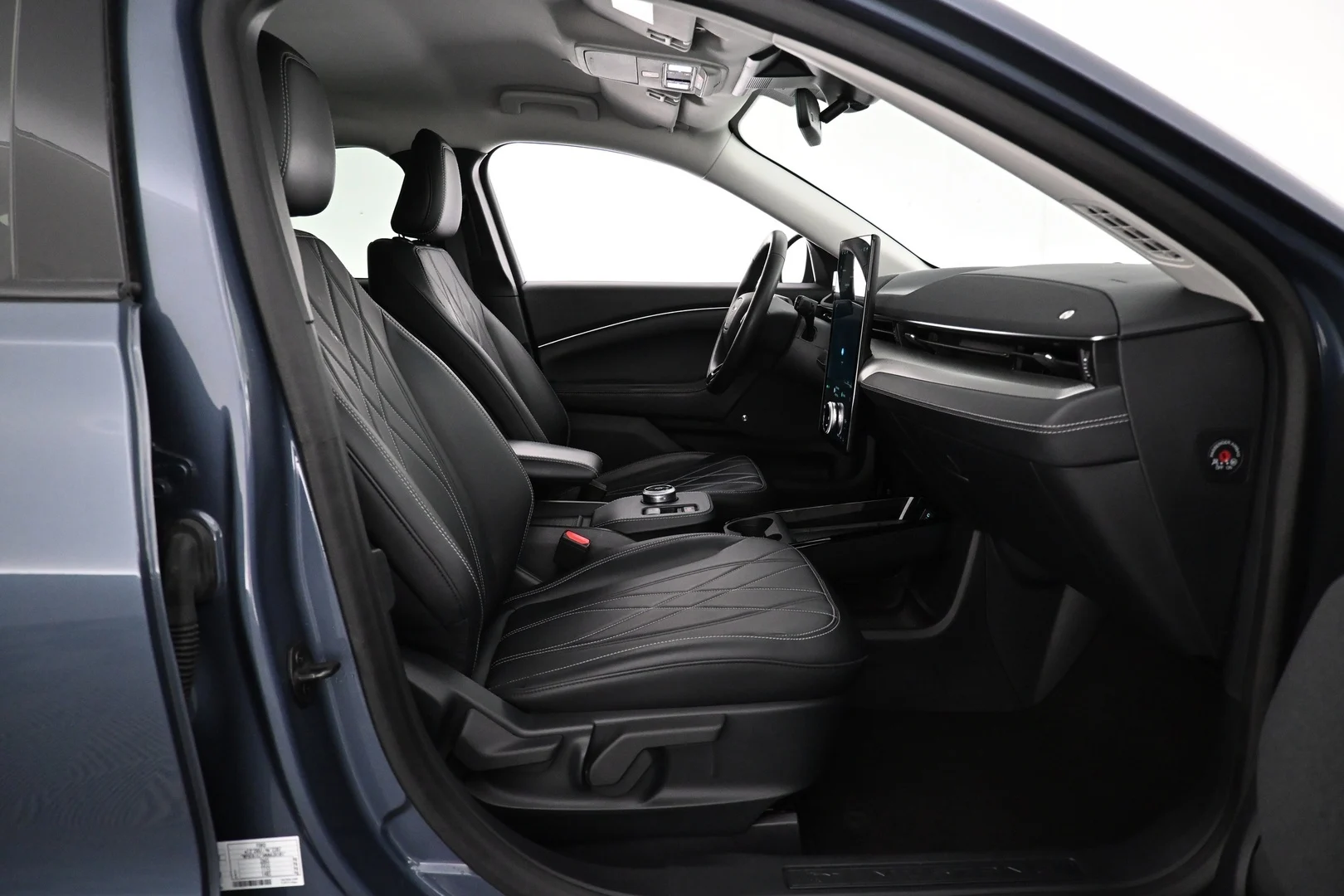 Car Image - 6mFM6Qmv7PLwhsI9PAZOq9