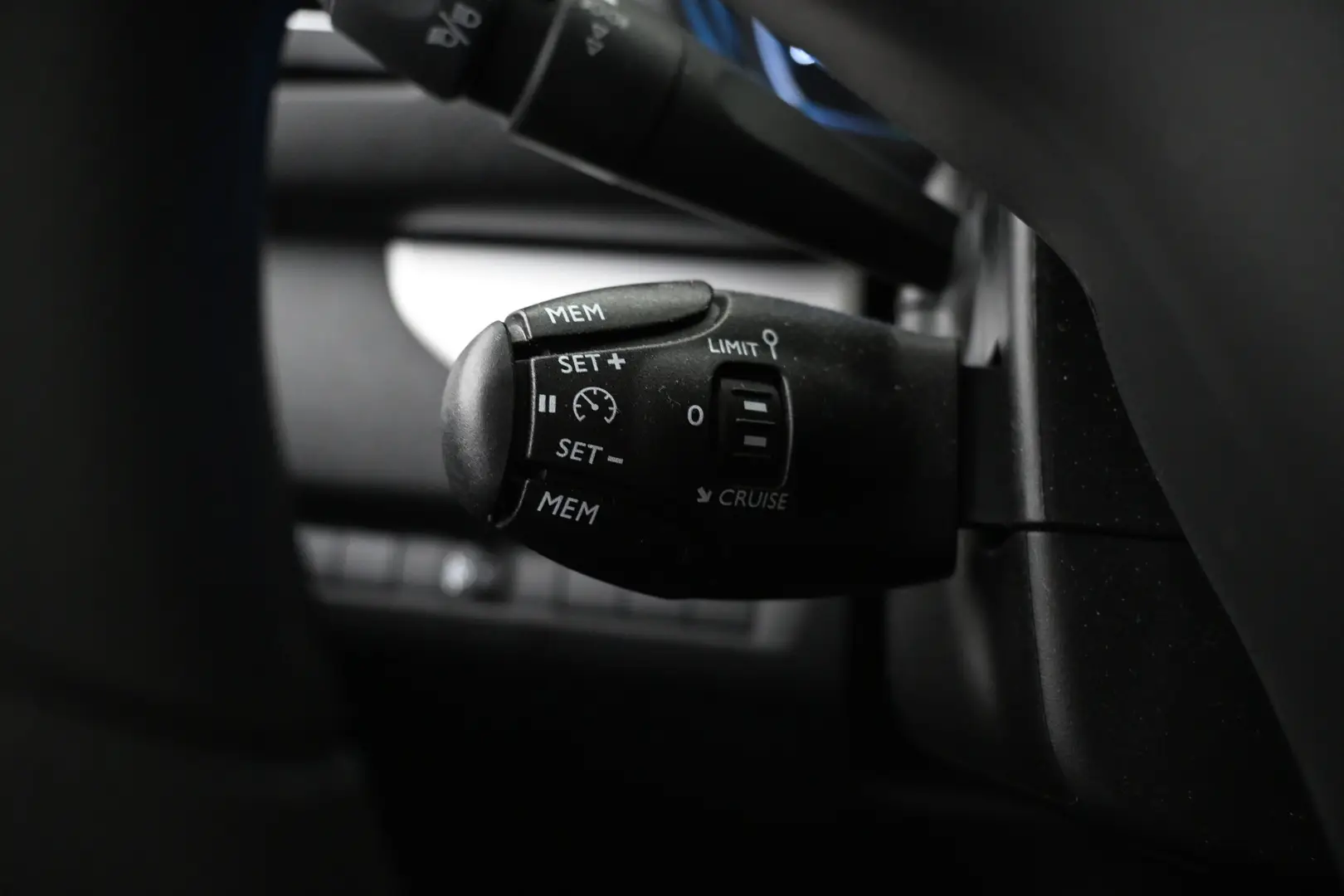 Car Image - 4EbNjsYa0u3fIhQxfy3PPi