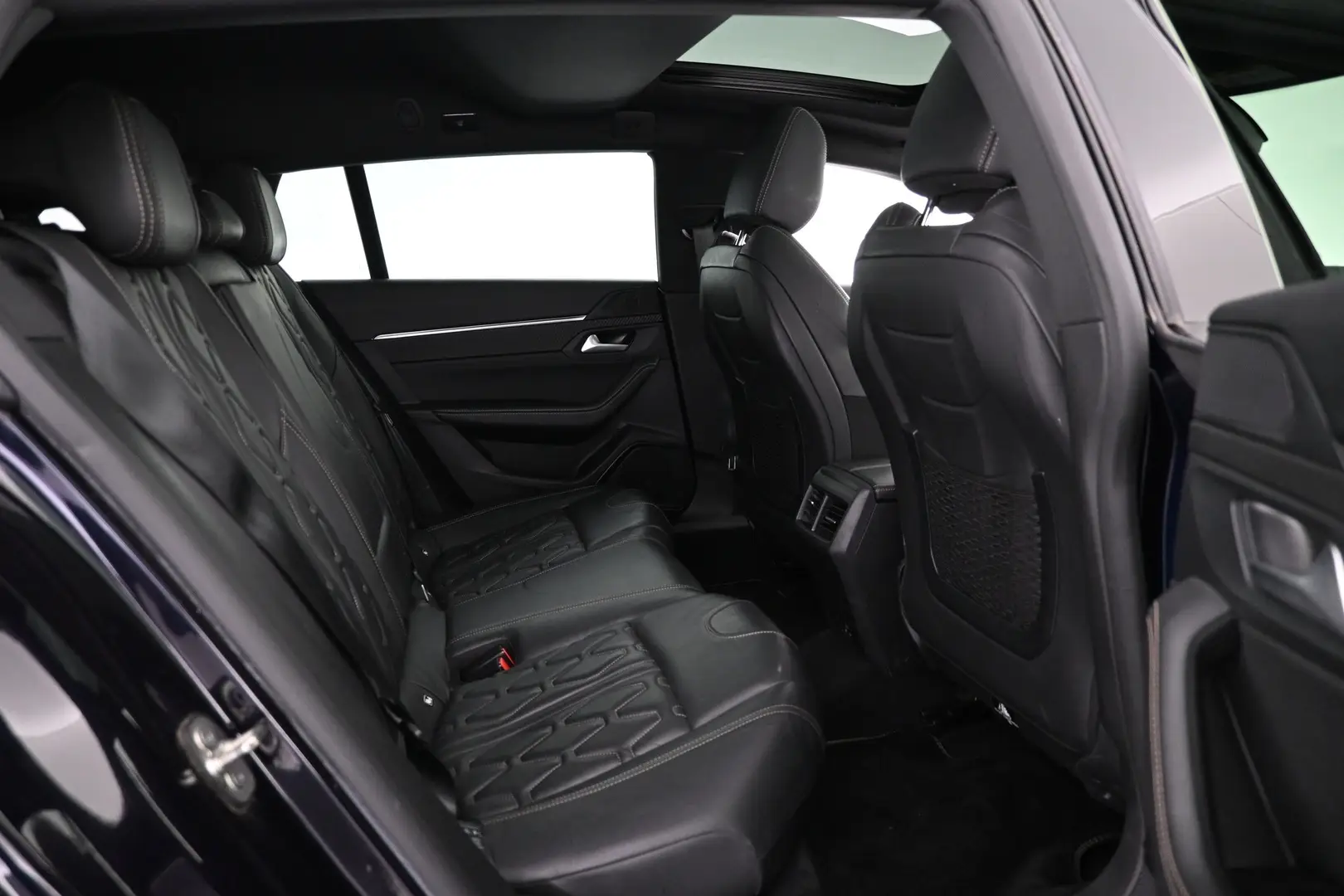 Car Image - KEt3PvyPALusB3xbHYUPo