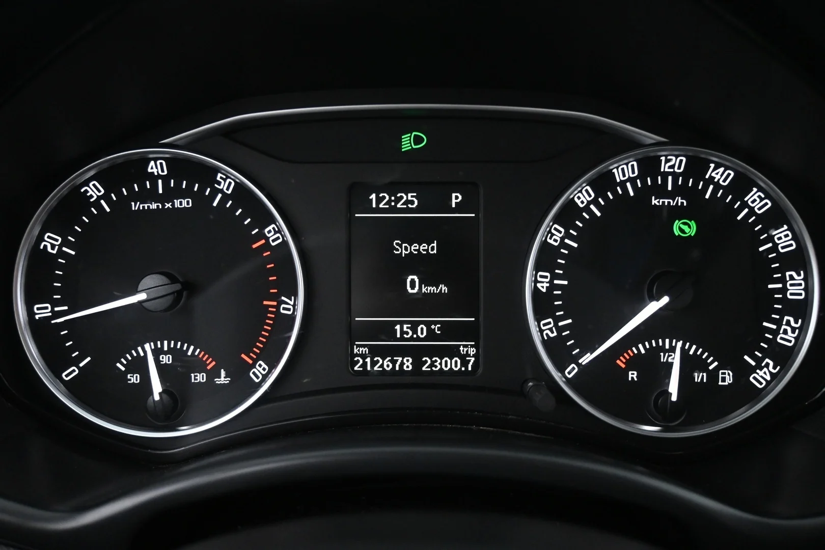 Car Image - 7F6NBdMk7TtO2vuyHZ6TwM