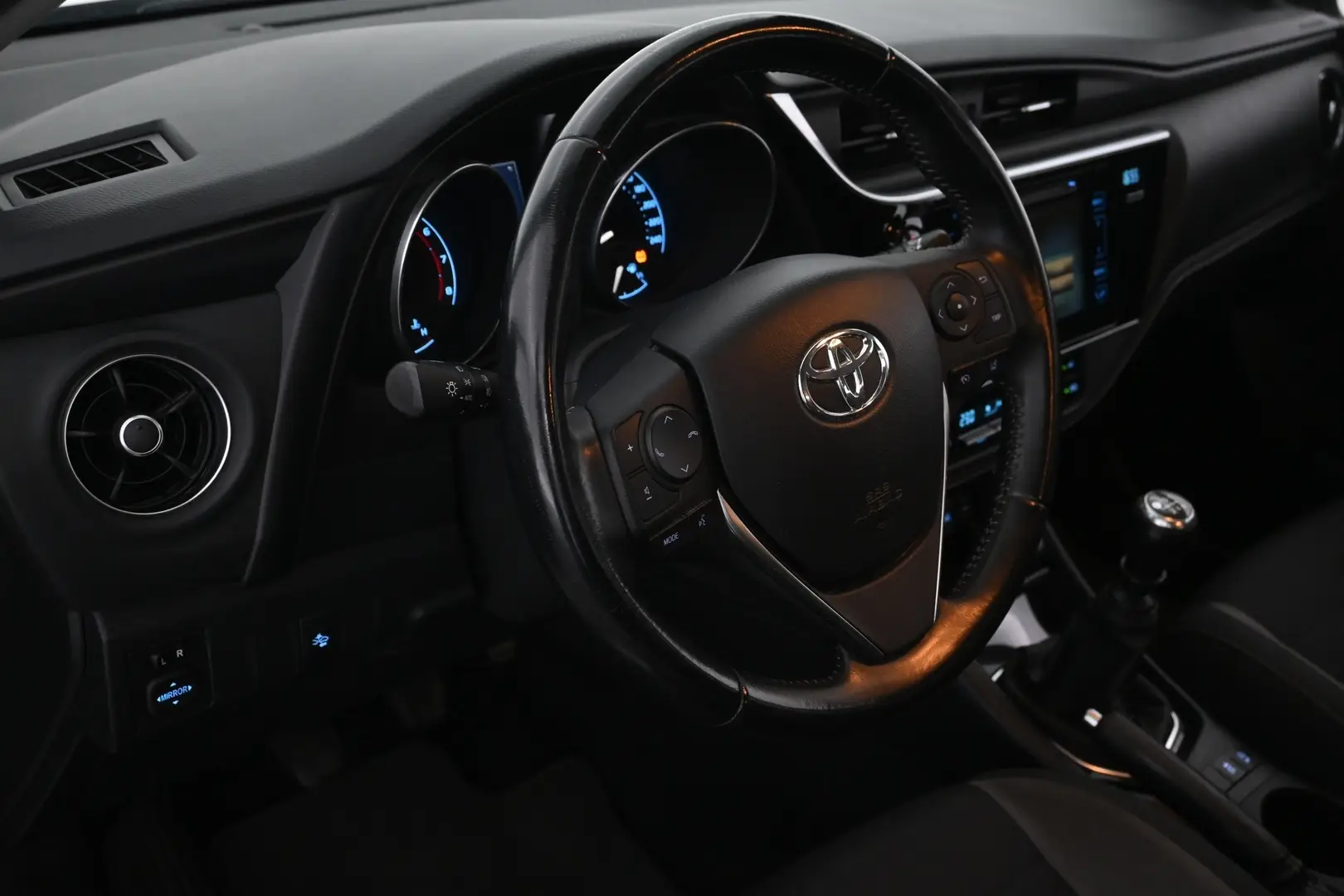 Car Image - 6FnLBNR6XSgfMiHBO61Cuh
