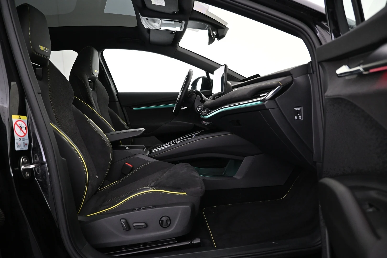 Car Image - 3gwiq2Z6H0w7KLCs54GTM2