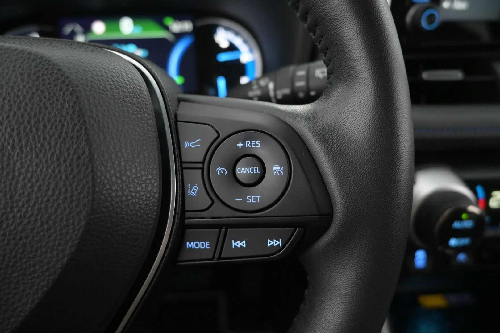 Car Image - 4VFBXO9mQZa5G3XqObkOxS