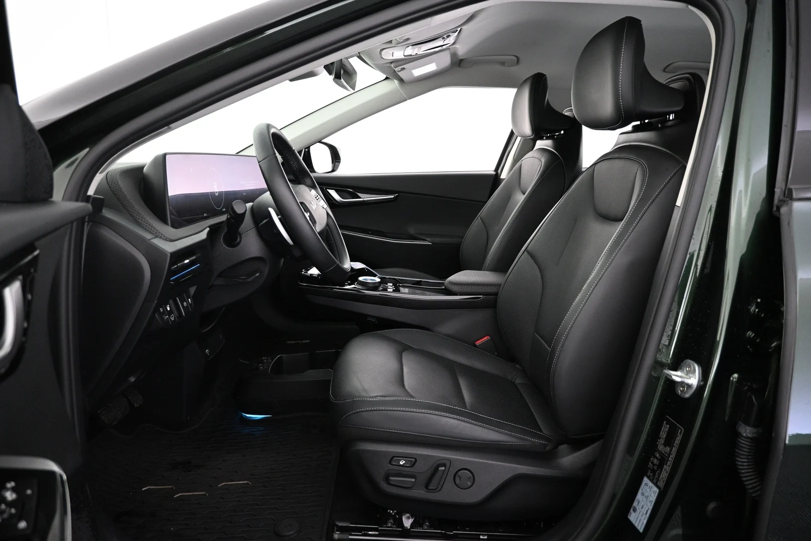 Car Image - 4m0LTFEIL3sjF5zyXNWbdy