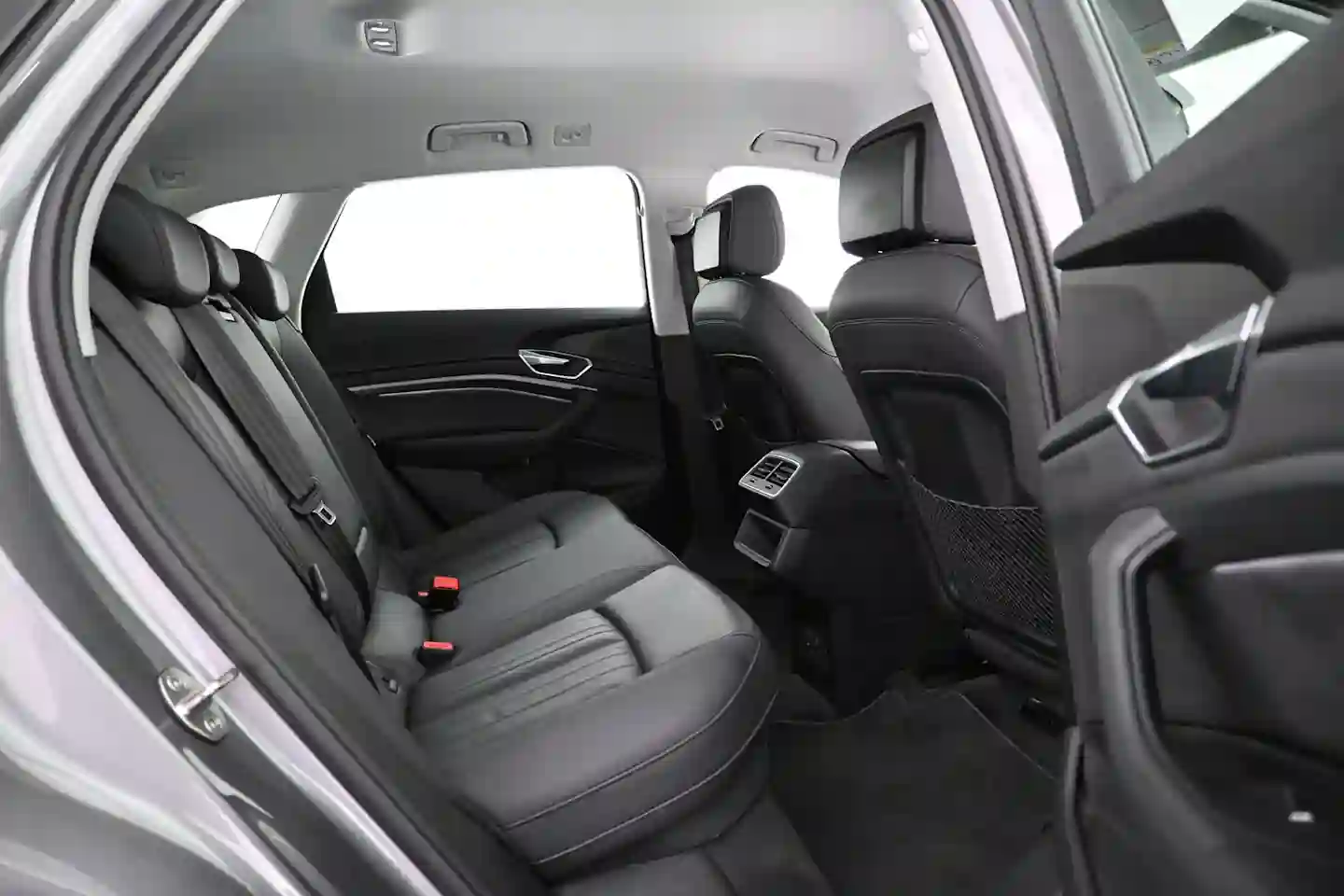 Car Image - 3oybUdBvGjiW7gJNkC1Sdw