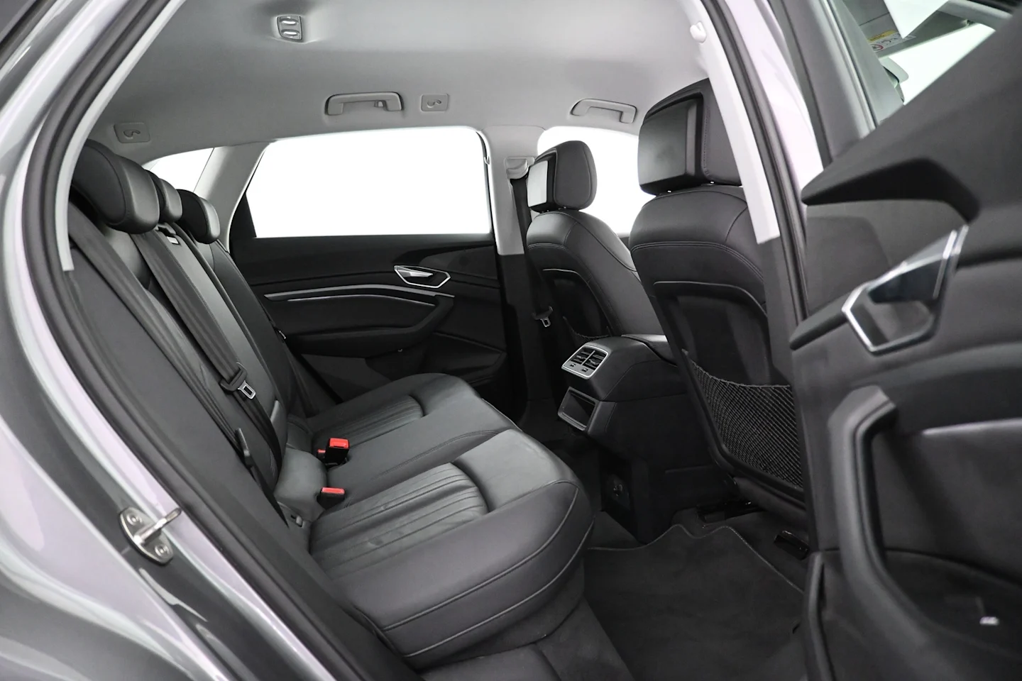 Car Image - 3oybUdBvGjiW7gJNkC1Sdw