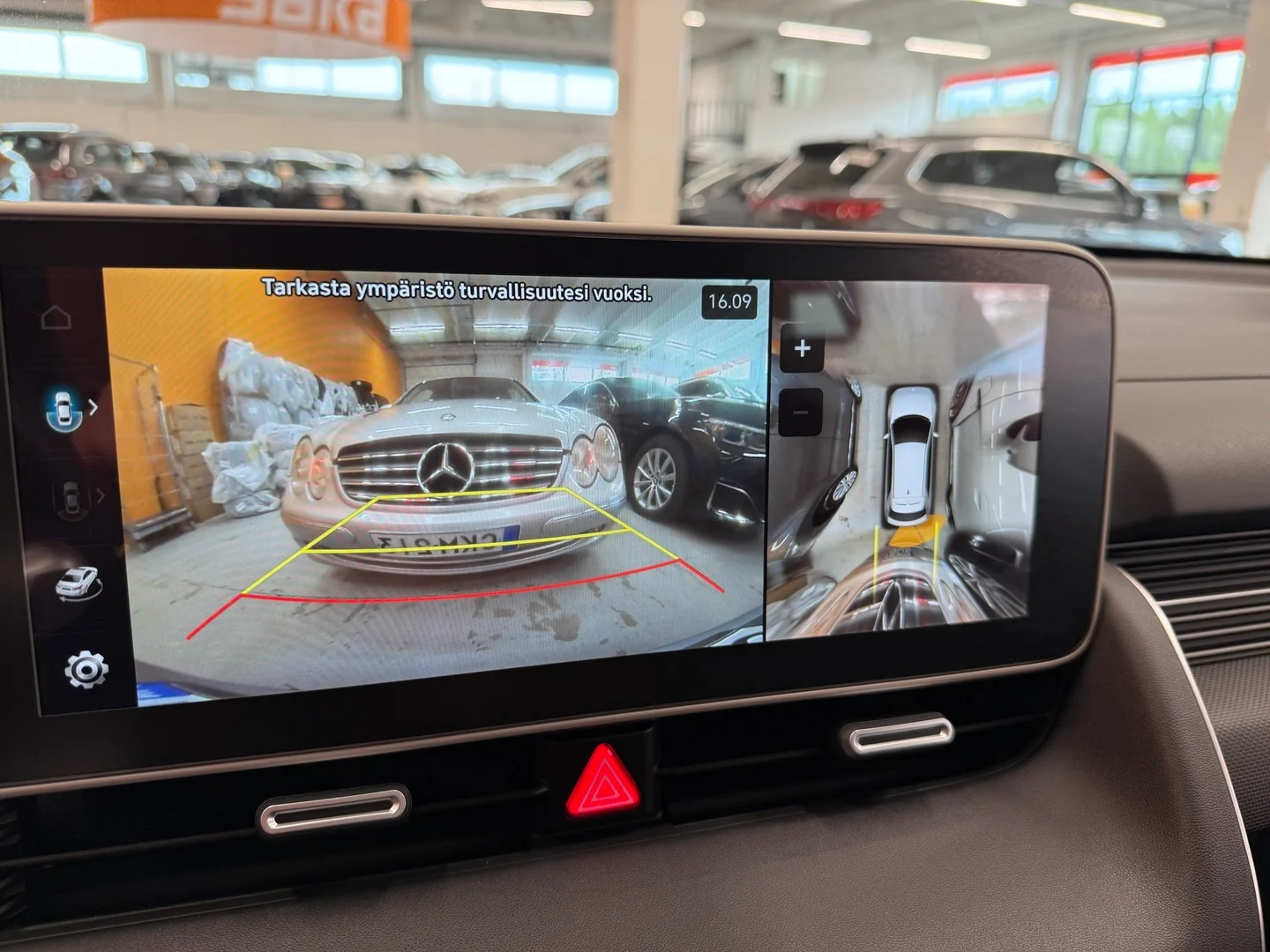 Car Image - 6R8z4dfygPyaJ0pEZnoDDS