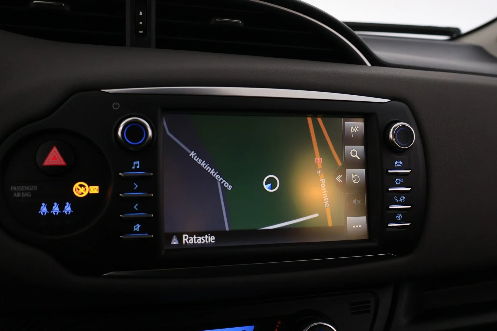 Car Image - 2F8nETpr8bbDjVylSBtZDK