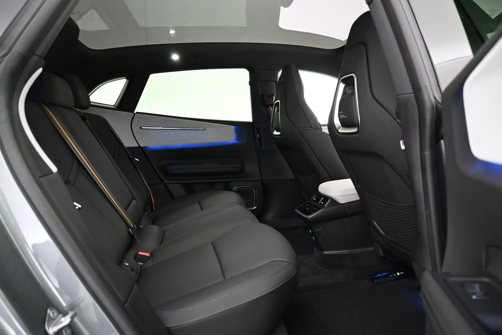 Car Image - 4MbRLs6Gf5hfDPq7HgiUOx