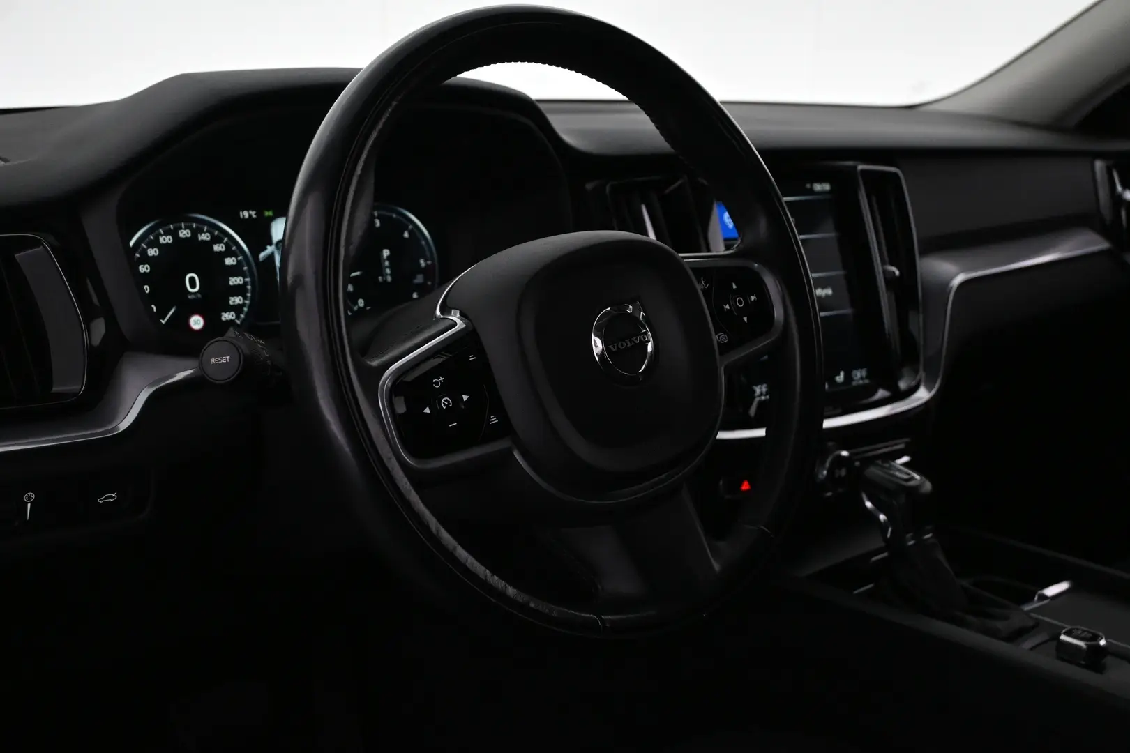 Car Image - 4Sk0NJ4f98y0YuoD0TIr2Q