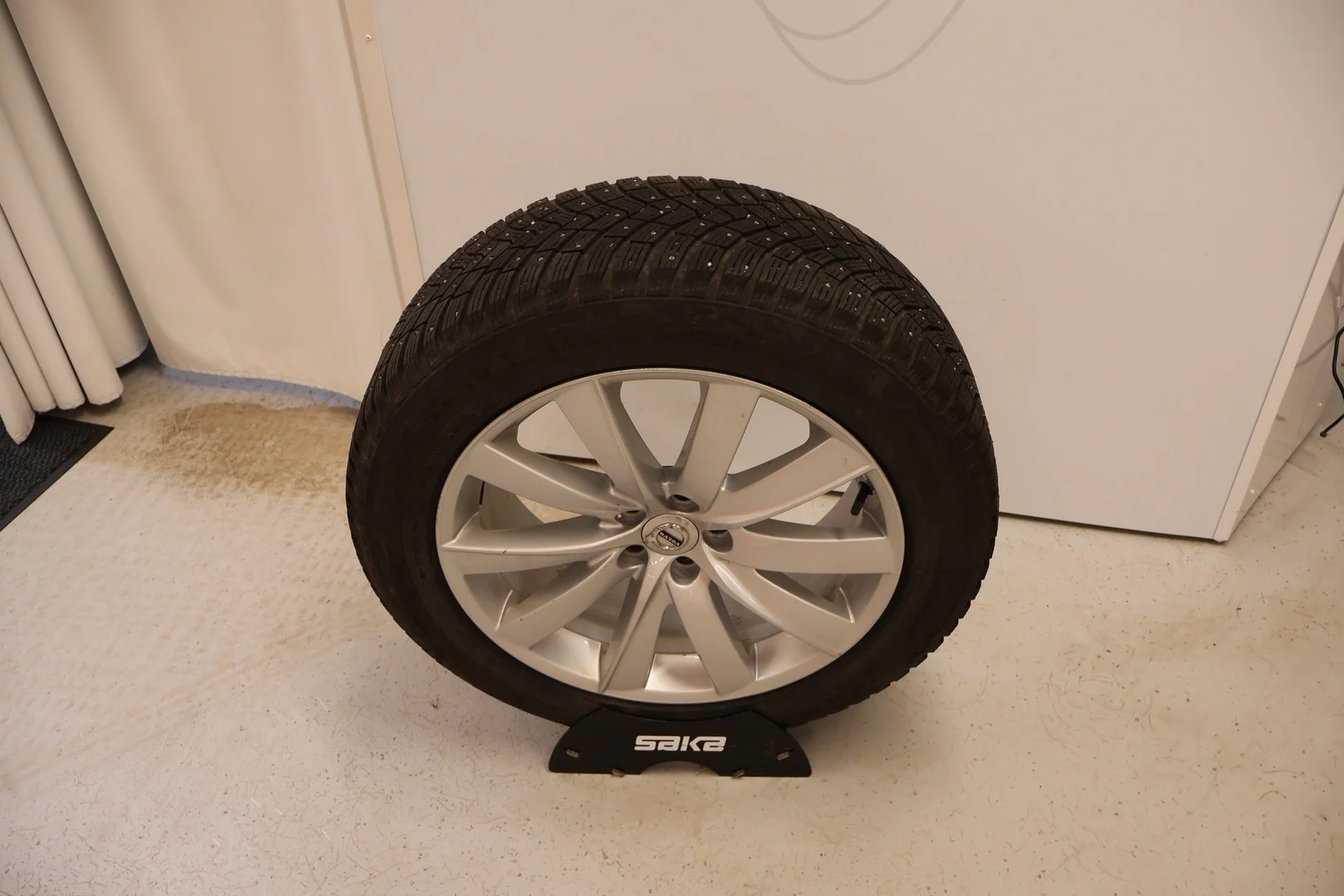 Car Image - 6rnaea8pPkfOxpszXGqtZ