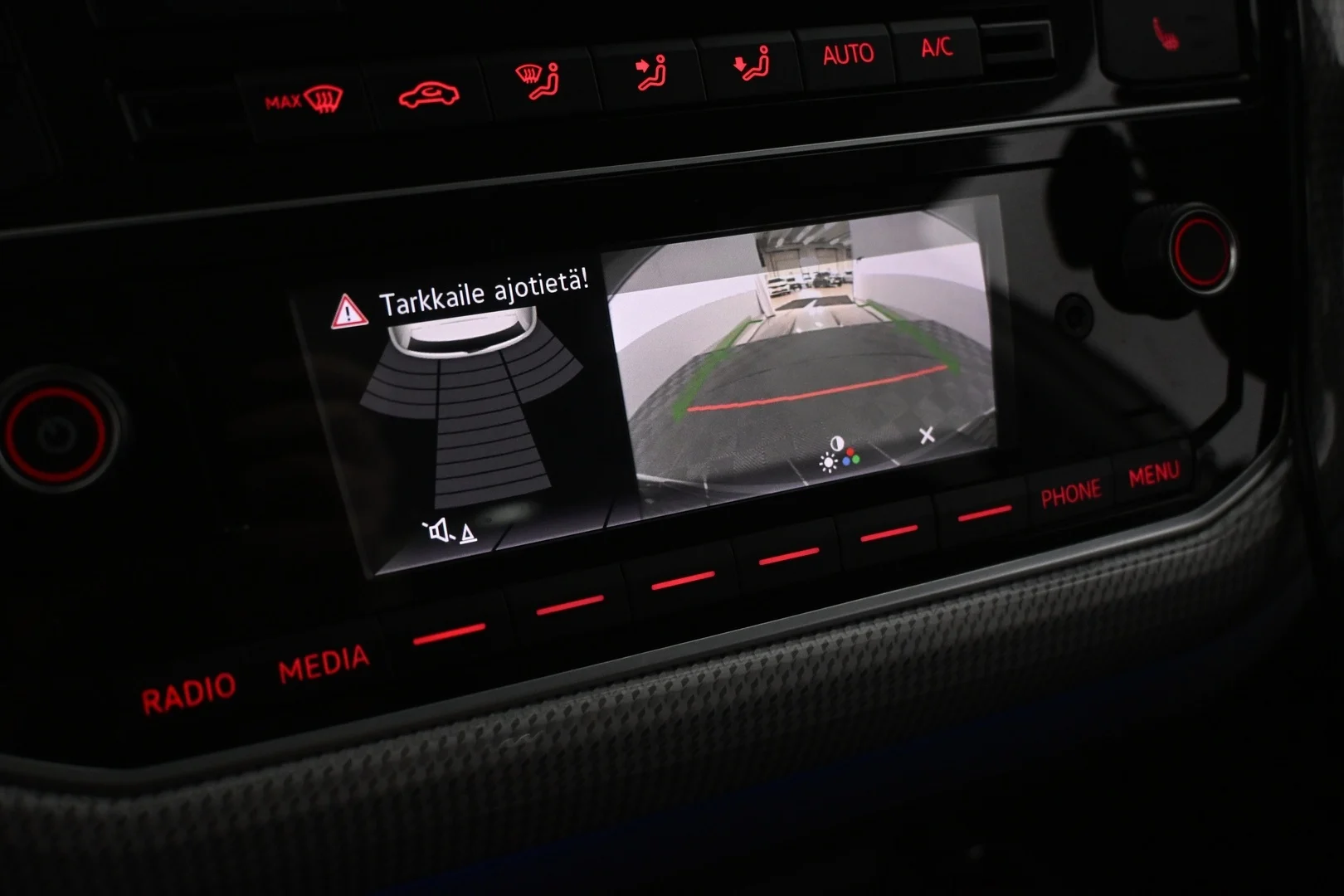 Car Image - OfzgmvkRvnDHUuvQbEclp