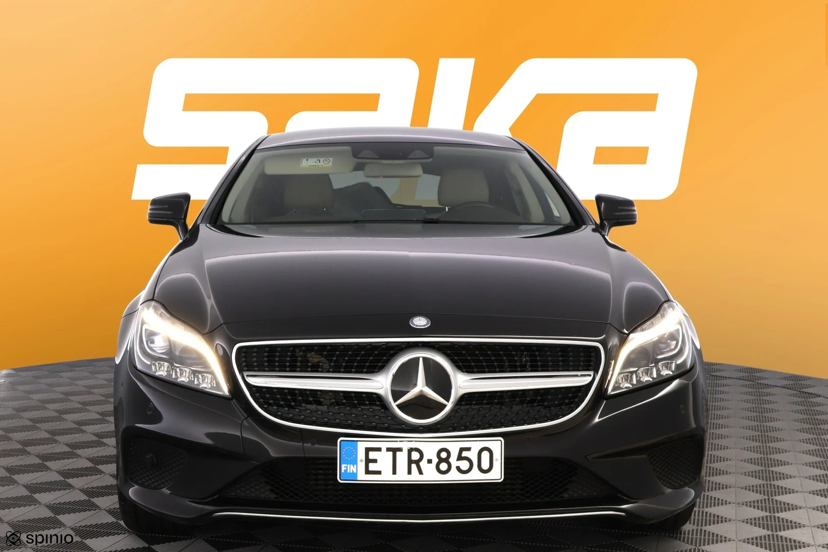 Car Image - 6u8XPSLxIgo8m12XZT656E