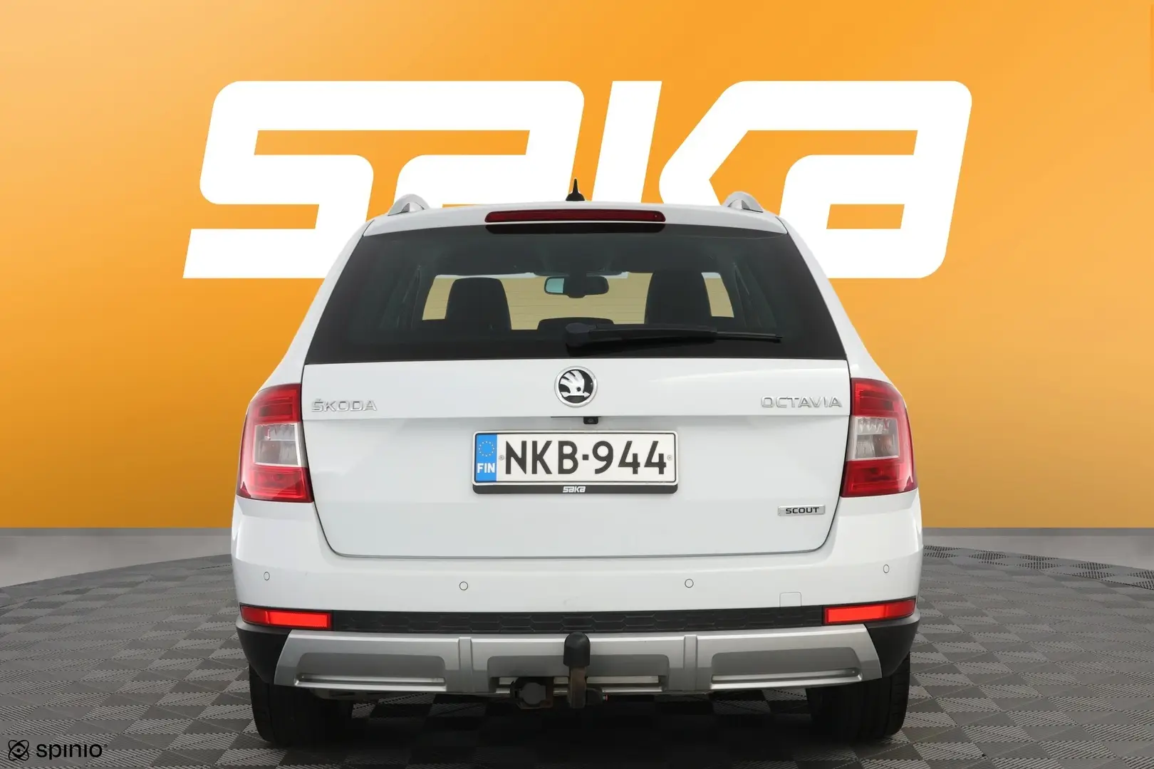 Car Image - 4E8UZeSECFeKmjN55c1yDm