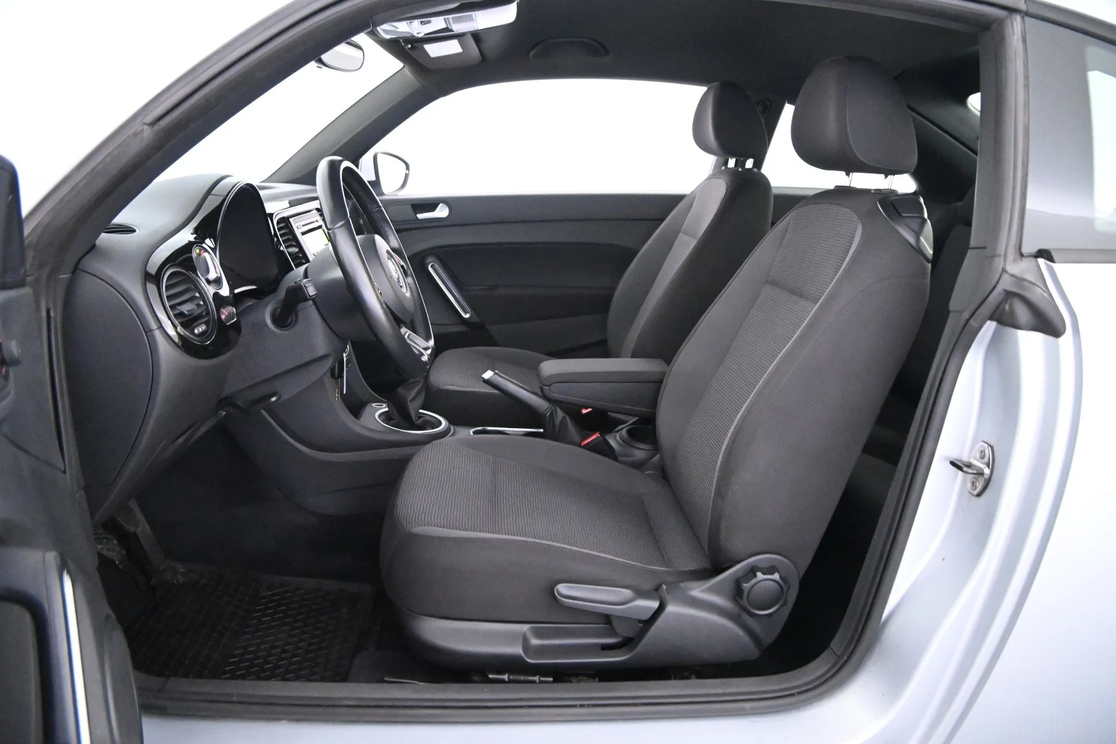 Car Image - 5naKZ16Rgx3t0rcKWhi9en