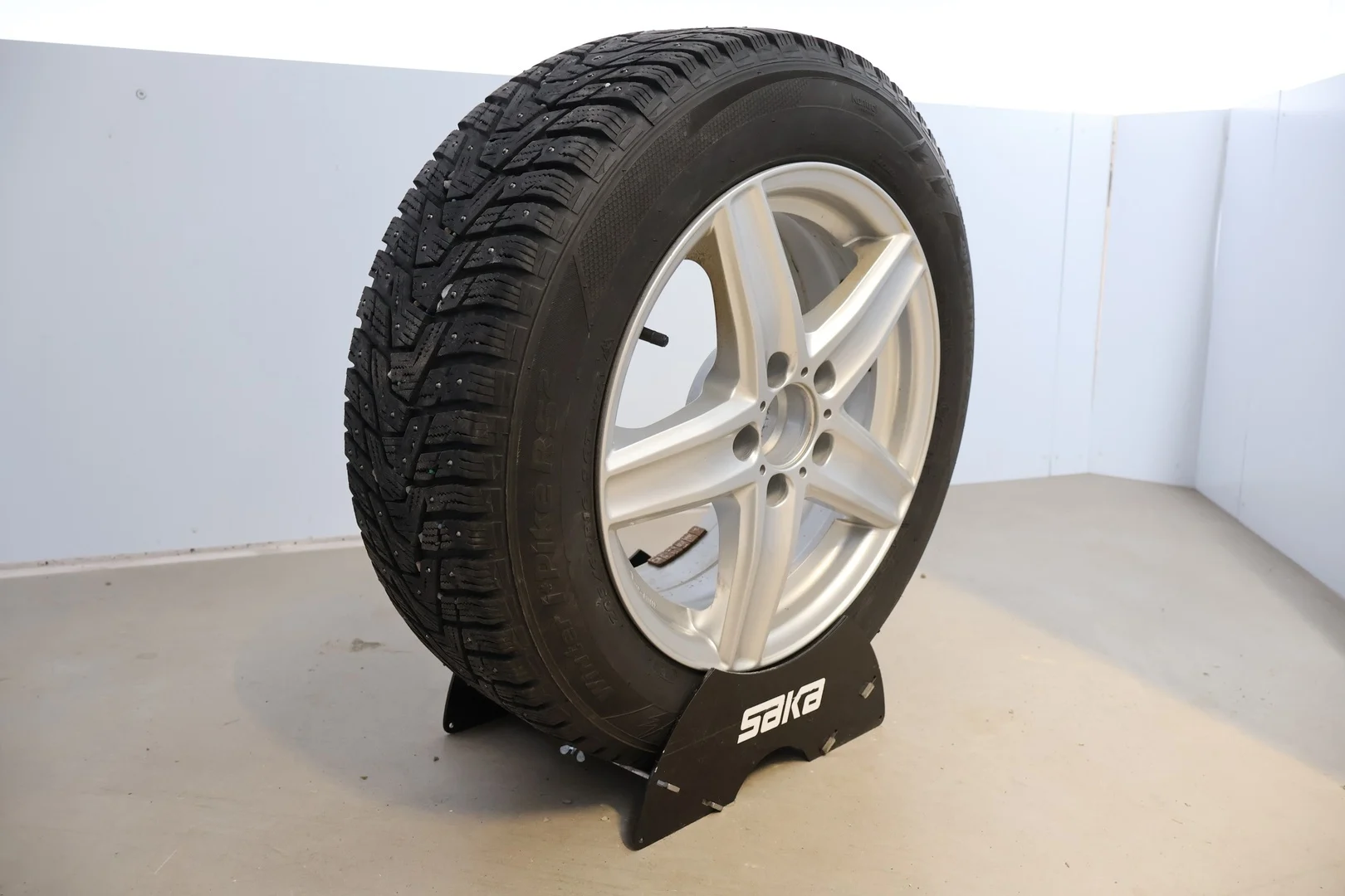Car Image - gy1u4SJdgv4gF8thdclPm