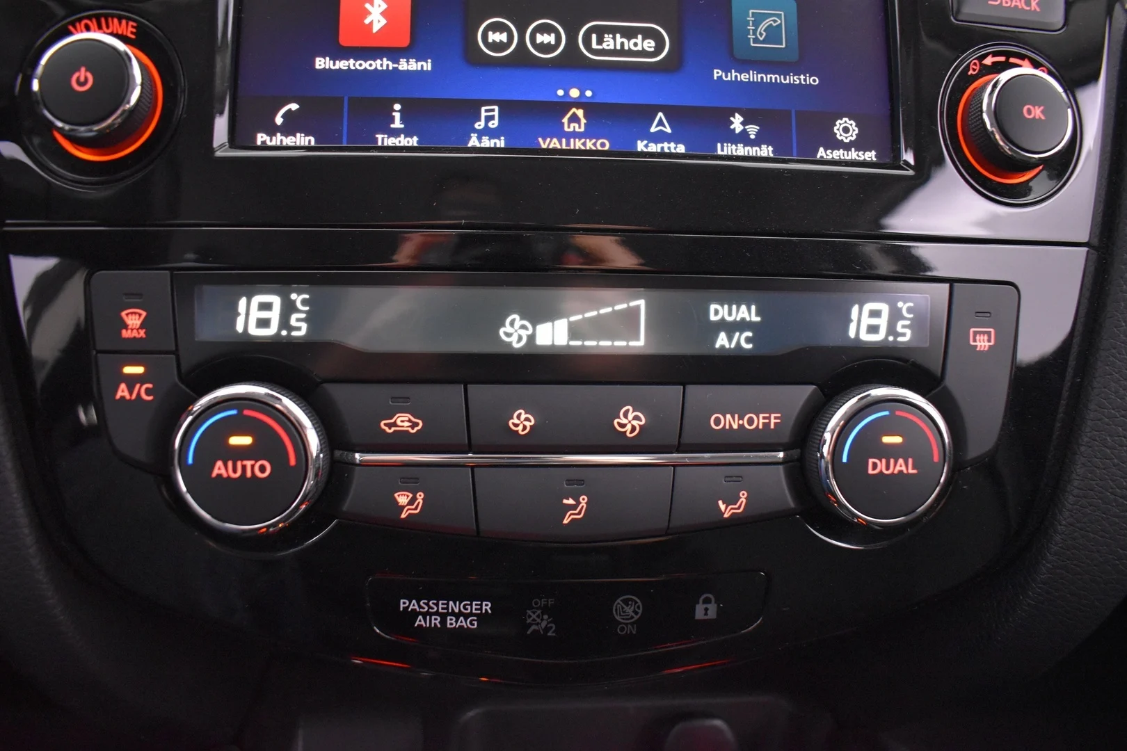 Car Image - 5UVoxy1RSGjPB5E0HCoj9N