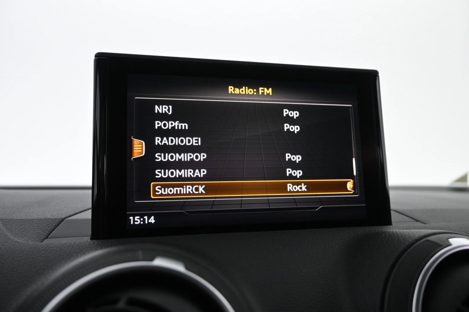 Car Image - XWwBGPBwsnWUfvbqR3xn0