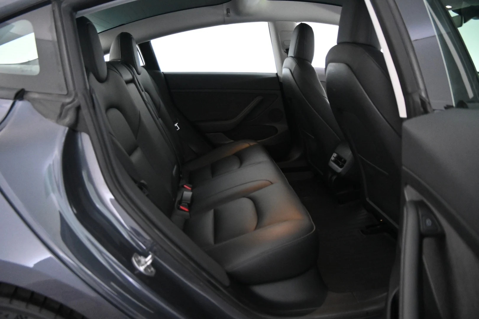 Car Image - 7uVlfYOPZ25nZFZF5Eo6dg