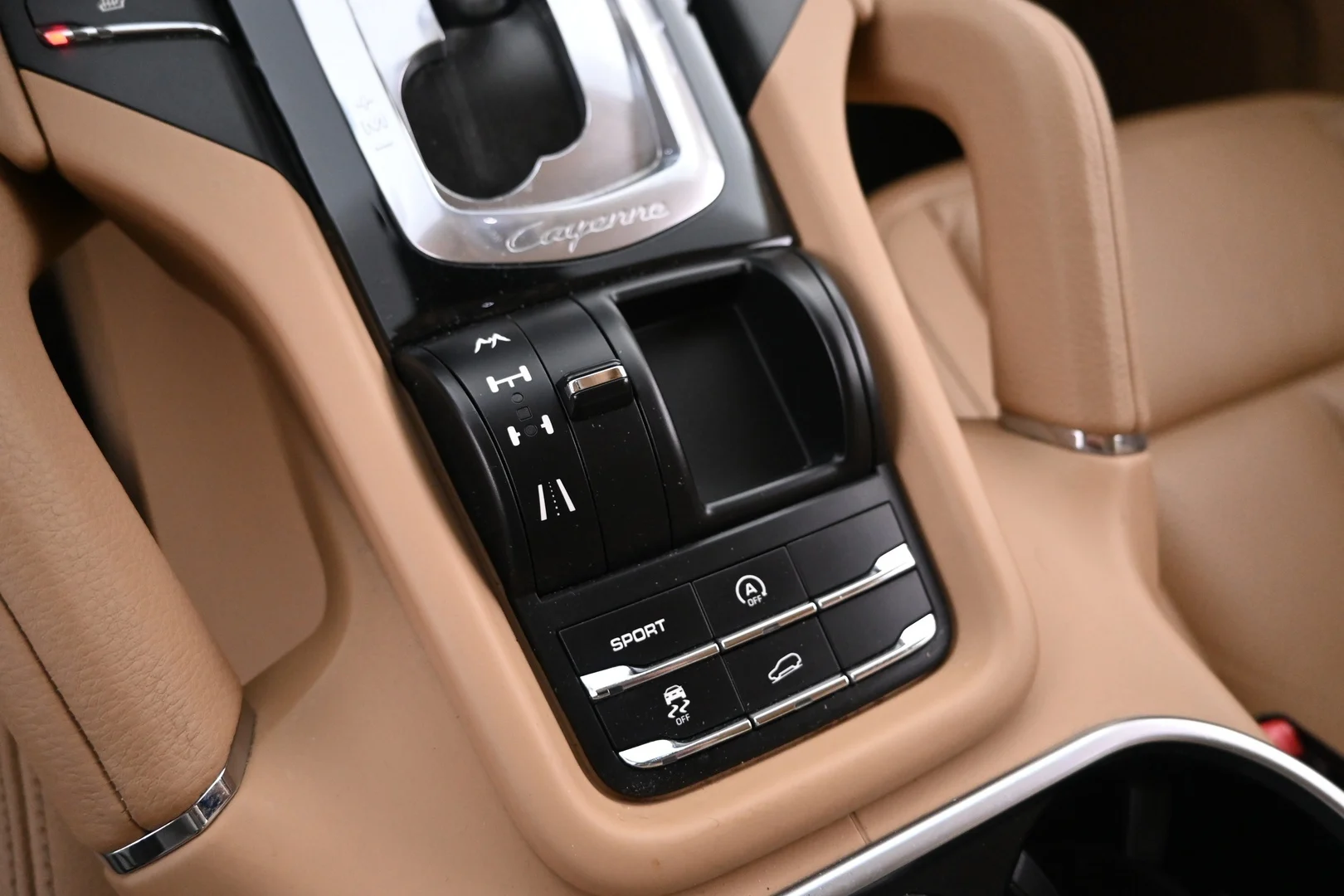 Car Image - 5FadSGpc9uTJUjTFnOs9Ku