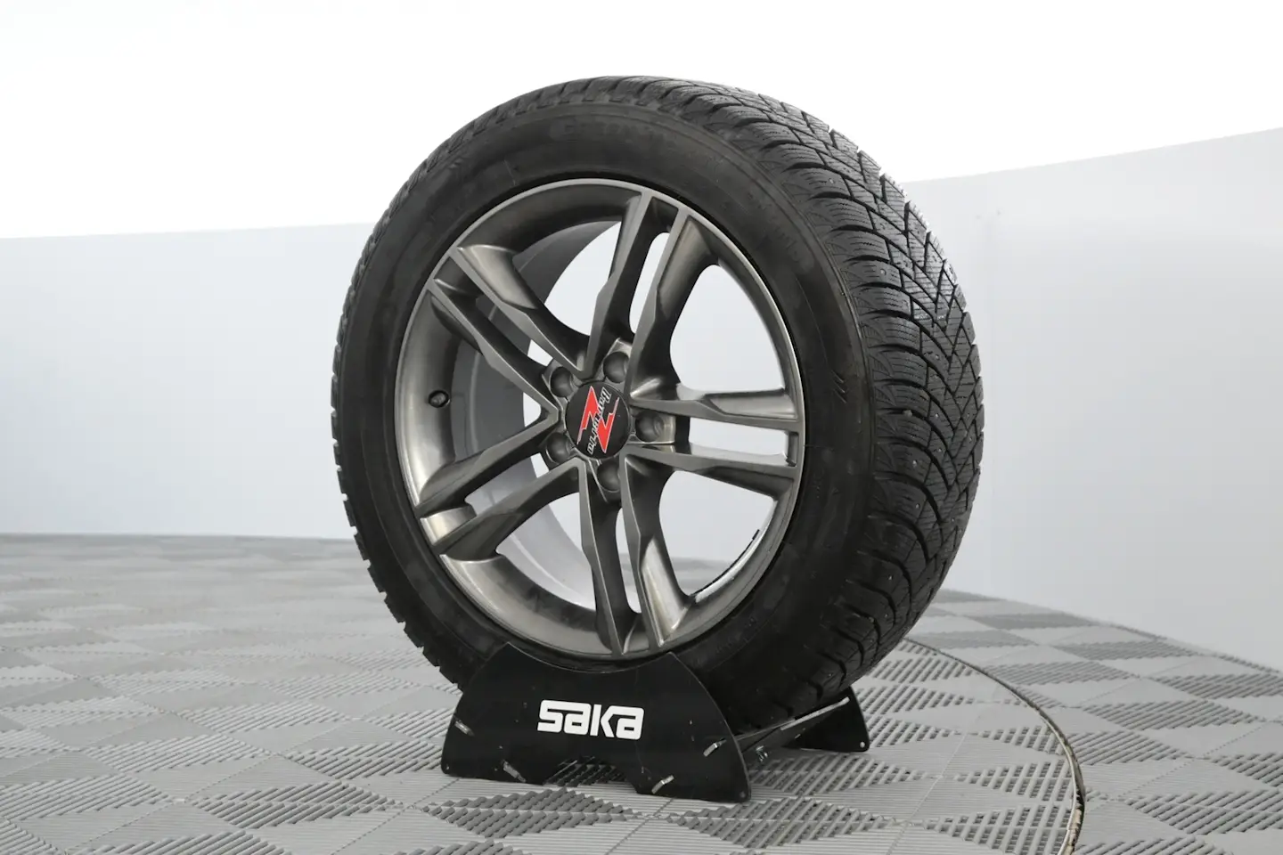 Car Image - 6ywxsCHnQfl1nuKpisWMmI