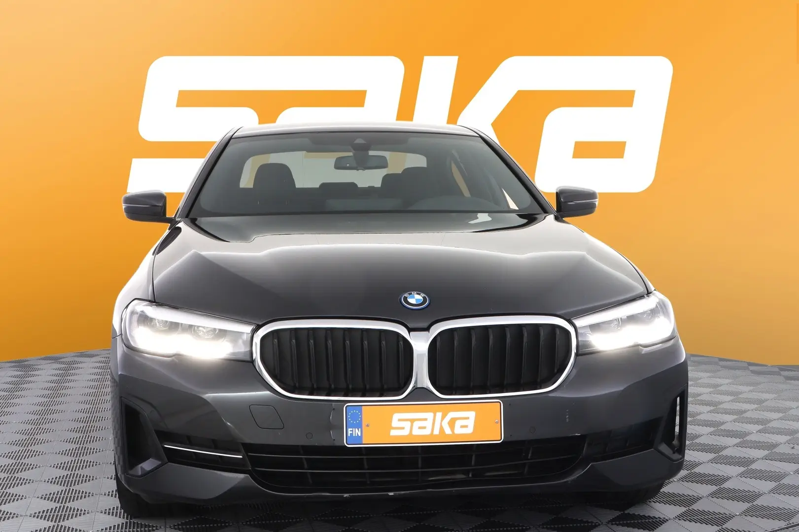 Car Image - 4CFbsftWQ6f1ESiVdTc7f