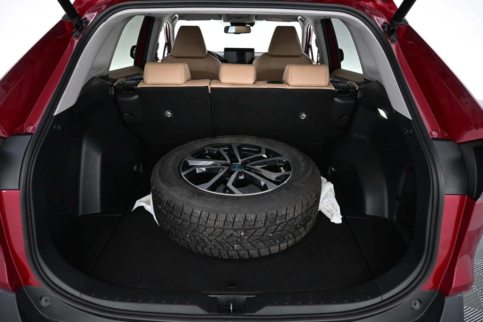 Car Image - 5JBdl9LDuqhlyUz5Httq9N