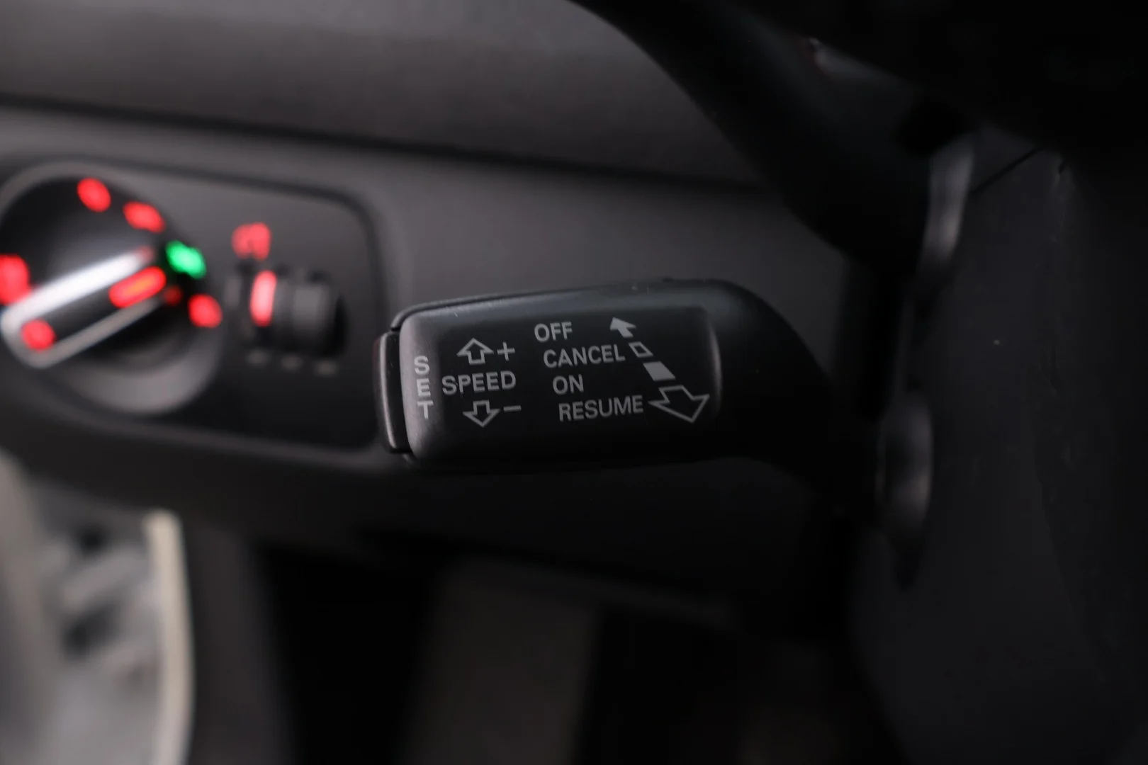 Car Image - NEL7RbseZkIkqJ1uTL9GF