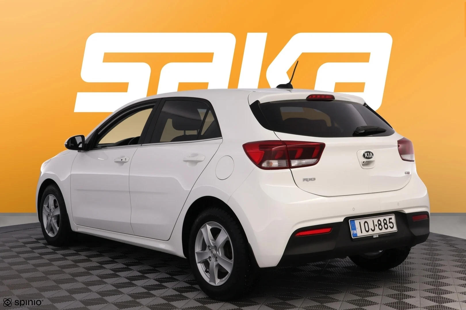 Car Image - 4vZ7qYInaGA76tAE25AU22