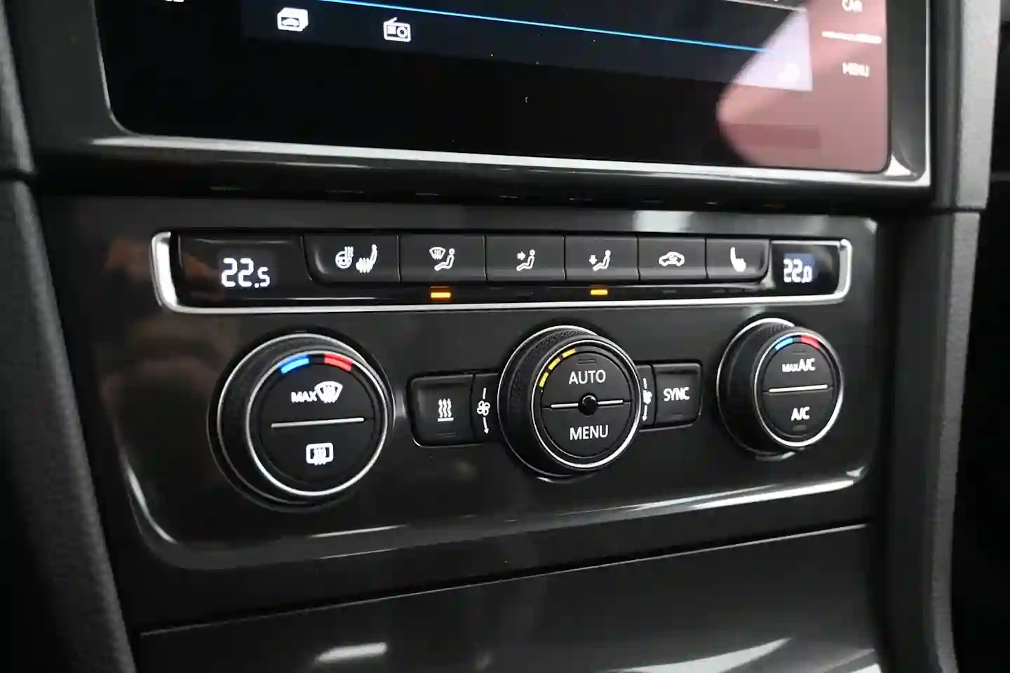 Car Image - 3AEGBZB43VFtUNYuhwuFLL