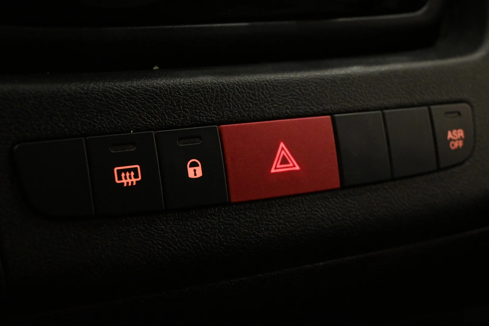 Car Image - 3KlymY86OwSpxaMgJdqcuj